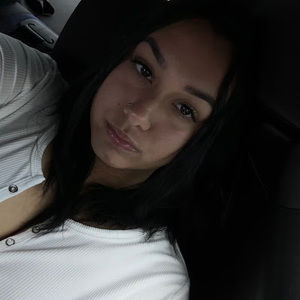Meet your Posher, Melany